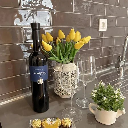 Anamari Appartement *